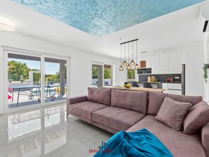 Fireplace, video game console - Villa Casa Mara (Svetvincenat)