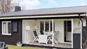 House | Exterior - 4 Person Holiday Home in Varberg (Varberg)