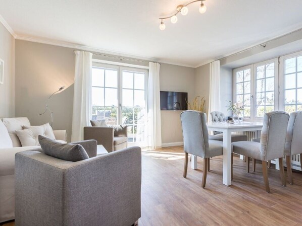 Dining - Holiday Home Hiirlonhus (Wenningstedt-Braderup)