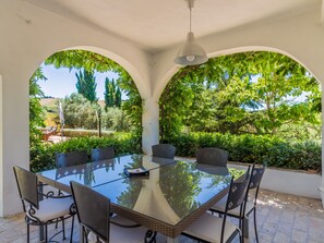 Villa | Dining - Belvilla by OYO Villa Limoni Dieci (Ripatransone)