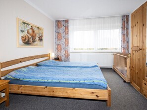 House | 2 bilik tidur, dilengkapkan perabot secara berasingan 