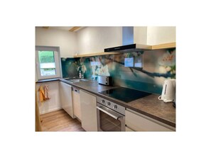 Apartment | Eigene KĂŒche | Ofen, Wasserkocher, Toaster, Hochstuhl