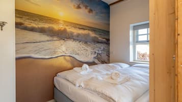 House | 1 bedroom, bed sheets