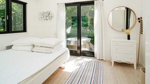 3 habitaciones y muebles diferentes 