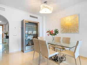 House | Dining - Belvilla by OYO La Zenaida II (Rincon de la Victoria)