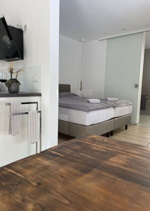 House | Private kitchen | Electric kettle, toaster