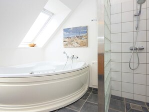 Bathroom - 12 Person Holiday Home in Grenaa (Grenaa)