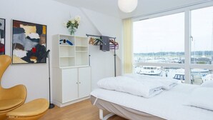 House | 6 bedrooms, individually furnished - 12 Person Holiday Home in Grenaa (Grenaa)