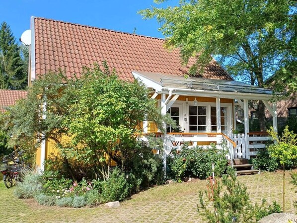 Exterior - Glammseehaus Ulla Comfortable Holiday Residence (Warin)