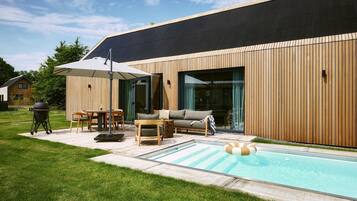 House | Outdoor dining