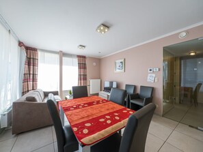 Apartment | Dining - Apartment Within Walking Distance of the Beach (Middelkerke)