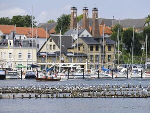 Exterior - Reading Roof Cate Fuchsgraben (Steinbergkirche)