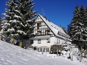 House | Exterior - Ferienhaus im Sauerland (Winterberg)