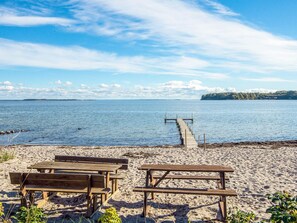 Apartment | Beach - 4 Person Holiday Home on a Holiday Park in Hejls (Hejls)