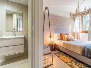 3 habitaciones y ropa de cama