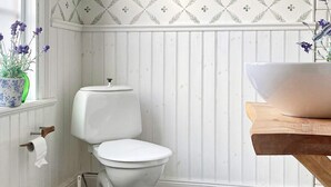 House | Bathroom - 10 Person Holiday Home in Hedesunda (Hedesunda)