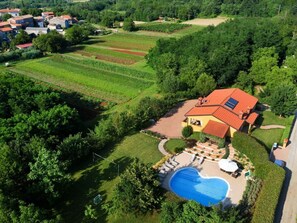 Pool - Diora - Thuis & Spa (Karojba)