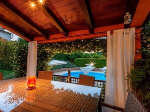 Dining - Diora - Thuis & Spa (Karojba)