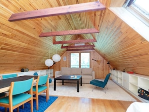 House | Dining