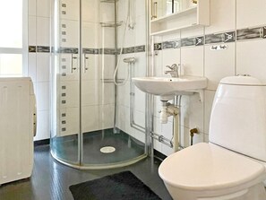House | Bathroom - 4 Star Holiday Home in Bergkvara-by Traum (Bergkvara)