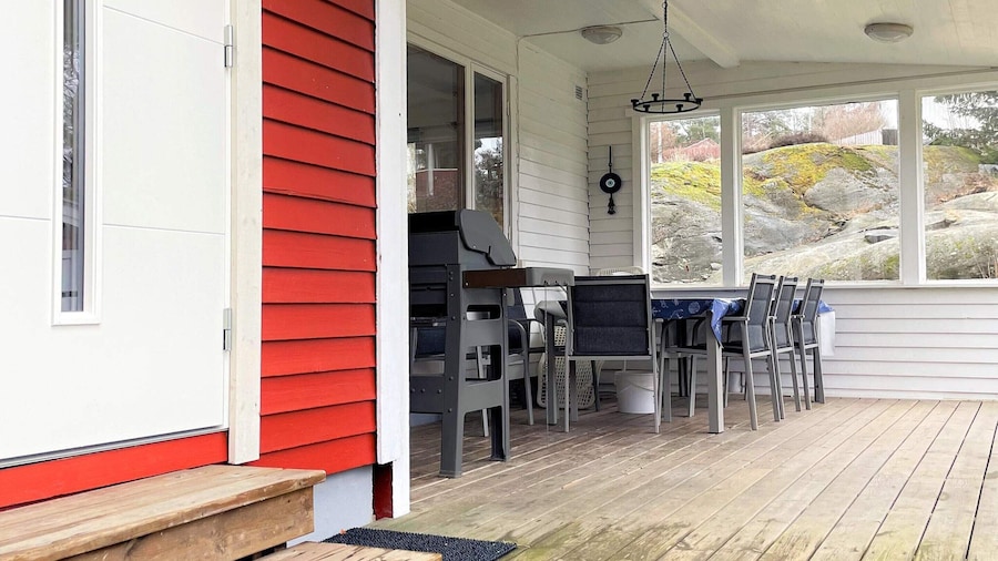 4 Star Holiday Home in Hakenaset