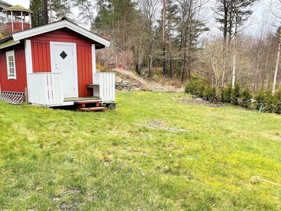 6 Person Holiday Home in Hakenaset-by Traum