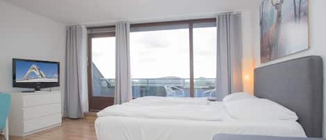 Apartment | 1 bedroom, bed sheets