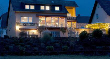 "moselblick" Modern Retreat