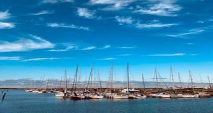 Apartment in Nieuwpoort by the Beach