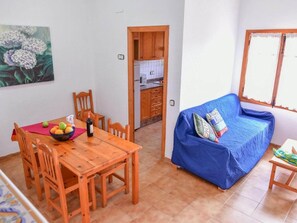 Dining - Belvilla by OYO Torreblanca II Primera Planta (Torreblanca)