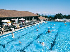 Hus | Pool | Utomhuspool