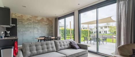House | Living room