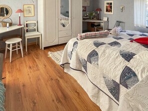 하우스 | 2 개의 침실, 각각 다르게 가구 비치