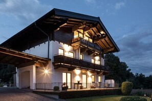 Exterior - Boutique Apartment in Salzburg (Niedernsill)