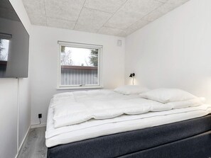 บ้านพัก | 4 ห้องนอน, ตกแต่งพิเศษโดยเฉพาะ