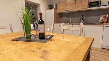 House | Private kitchen | Fridge, microwave, dishwasher, coffee/tea maker