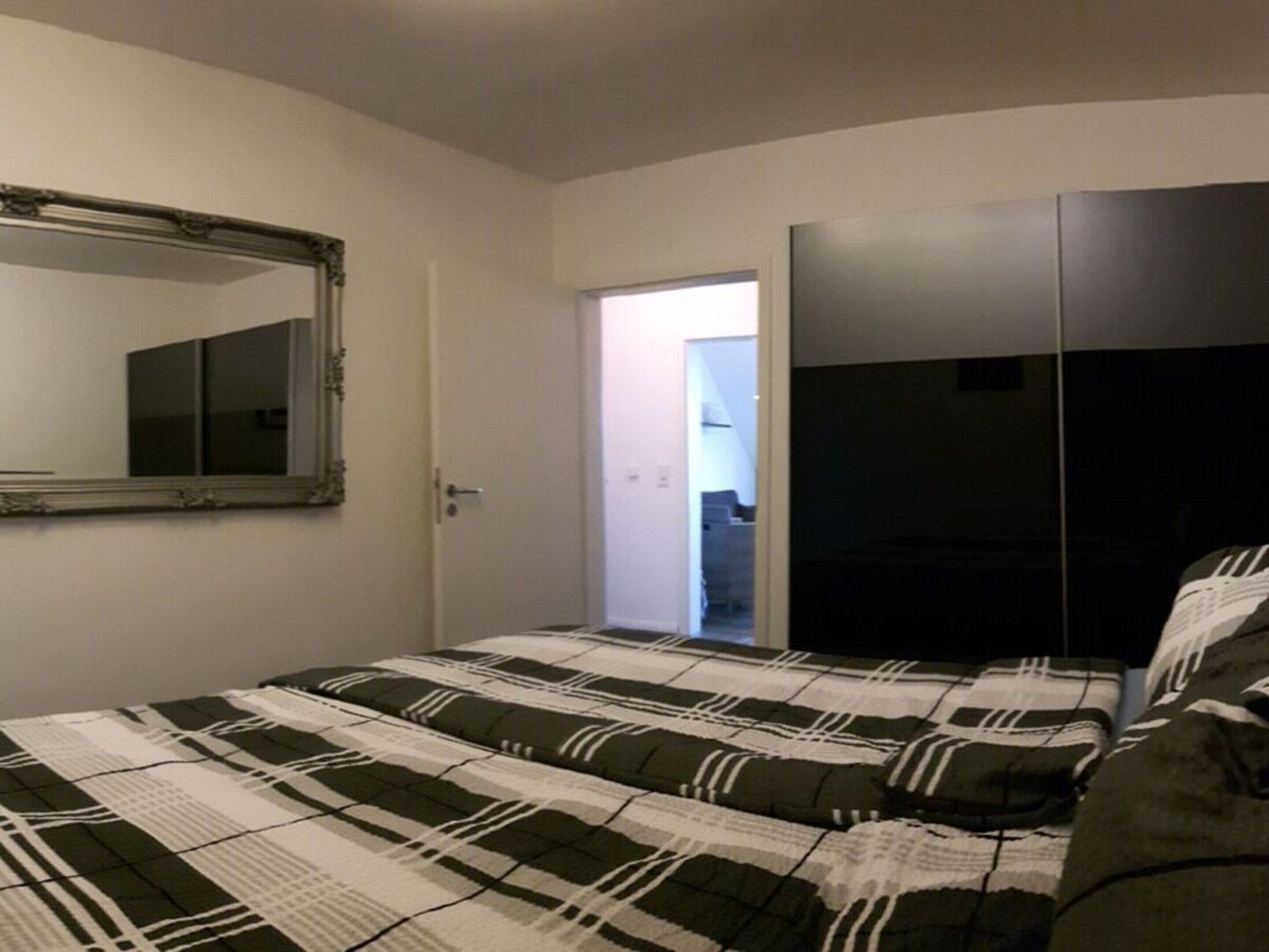 Nhà | 1 phòng ngủ, trang bị nội thất với thiết kế riêng biệt 