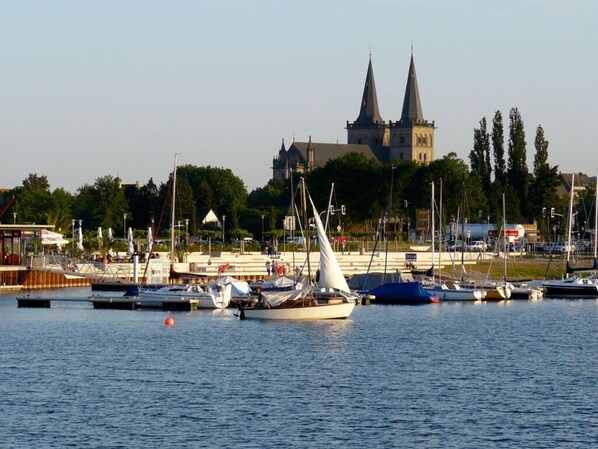 Marina