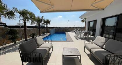 Modern Villa Near Guardamar