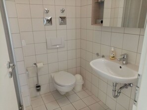 Apartment | Badezimmer