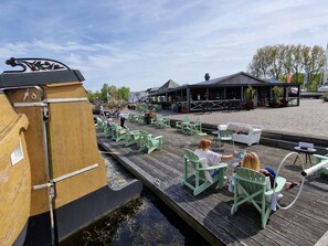 Mobile Home | Exterior - Water View Lodge in Naarden (Naarden)