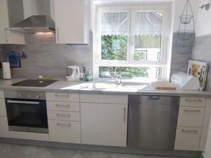 House | Private kitchen - Seegerhaus Comfortable Holiday Residence (Seebach)