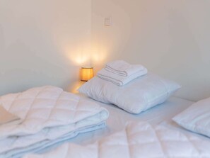 2 bedrooms, individually furnished - Luxury new Apartment on Ameland (Buren)