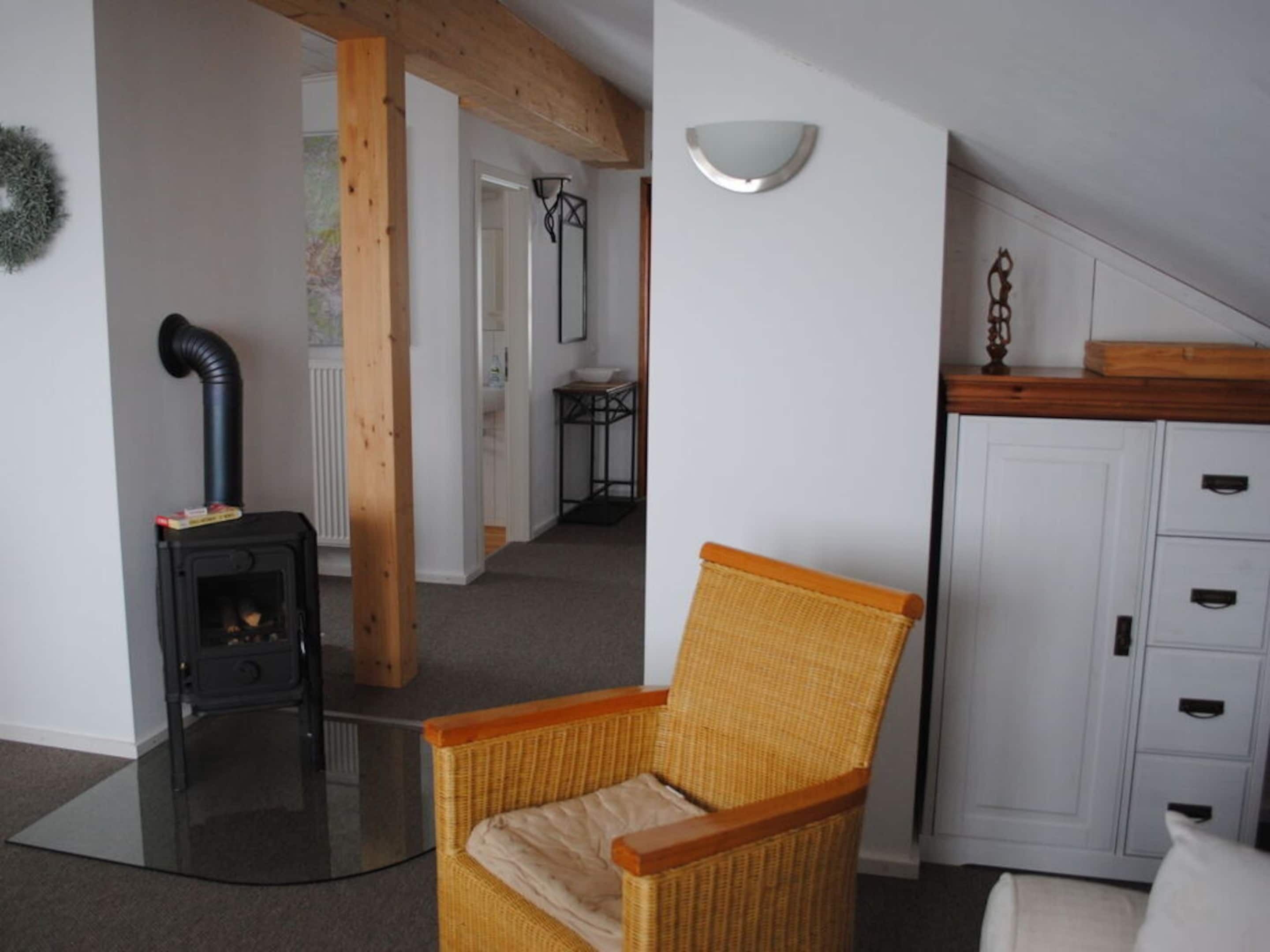 Oven, electric kettle, toaster