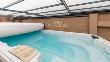 House | Spa treatment