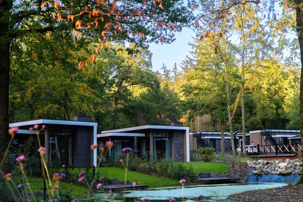 Bungalow | Exterior