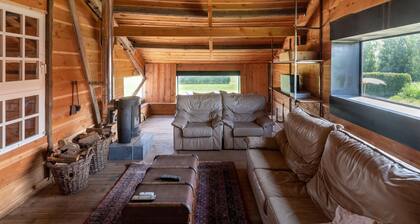 Premium Farmhouse in Nieuwmunster With Pool