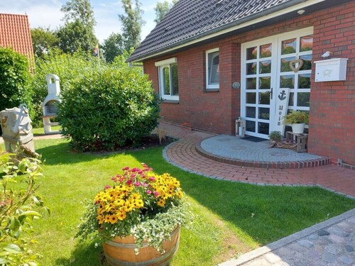 With Roof Terrace in Haus Inselhupfer