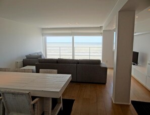 Dining - Nieuwpoort Beachfront Comfort (Nieuwpoort)