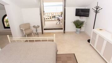 Apartment | Living area